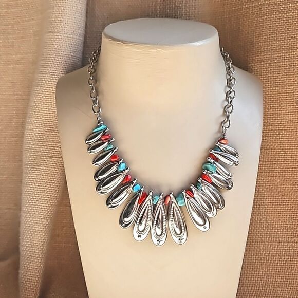 Southwestern Silver & Faux Turquoise Bib Collar Statement Necklace - Picture 1 of 6